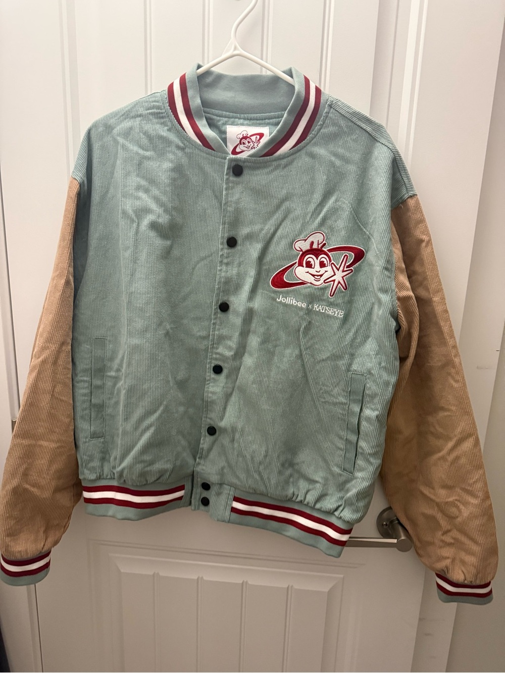 Exclusive Jolibee x Katseye Corduroy Bomber jacket L